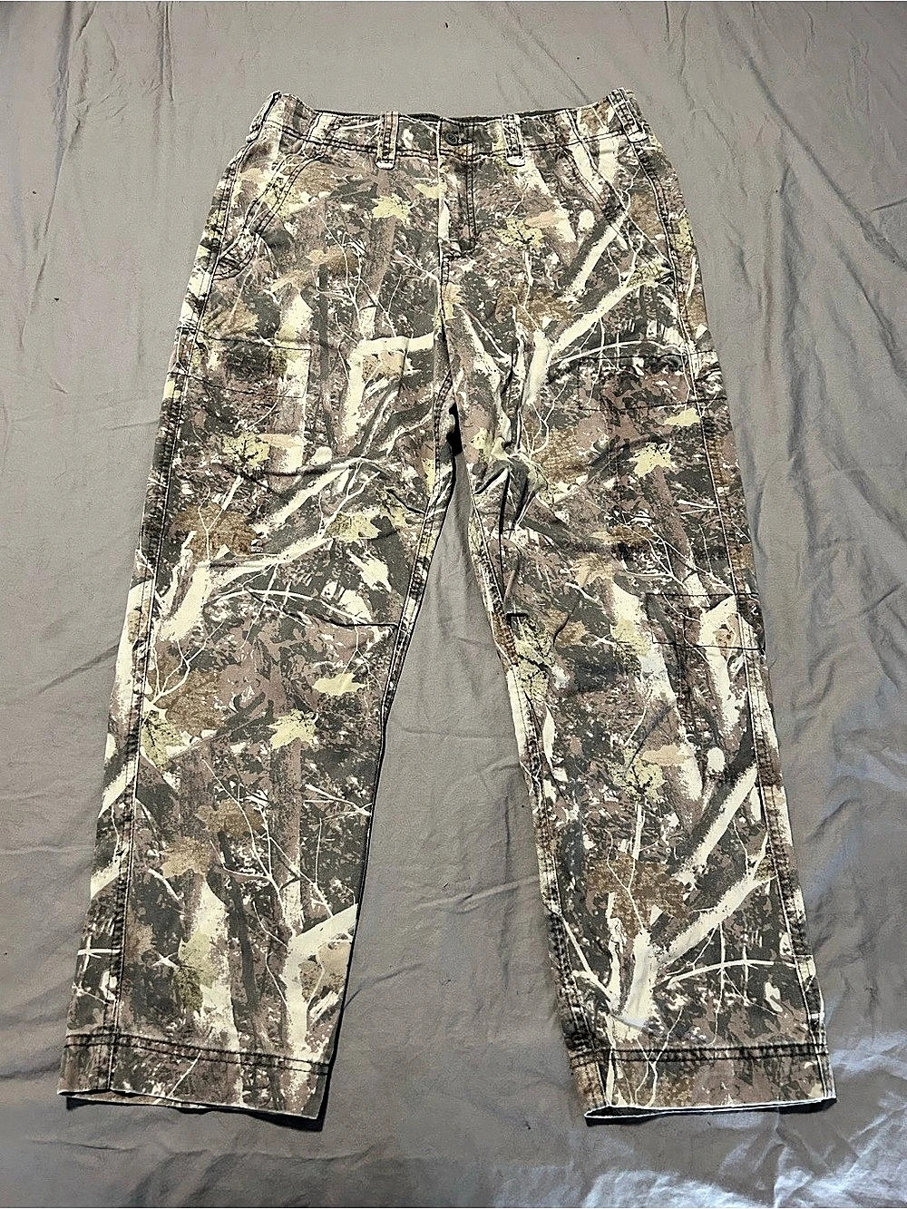 Abercrombie & Fitch Loose Utility Pants RealTree Camo Men's Camo Cargo Pants